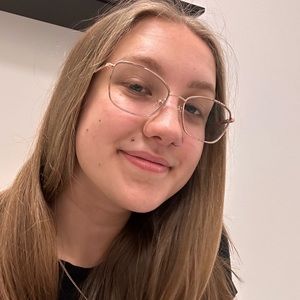 Meet your Posher, Victoria